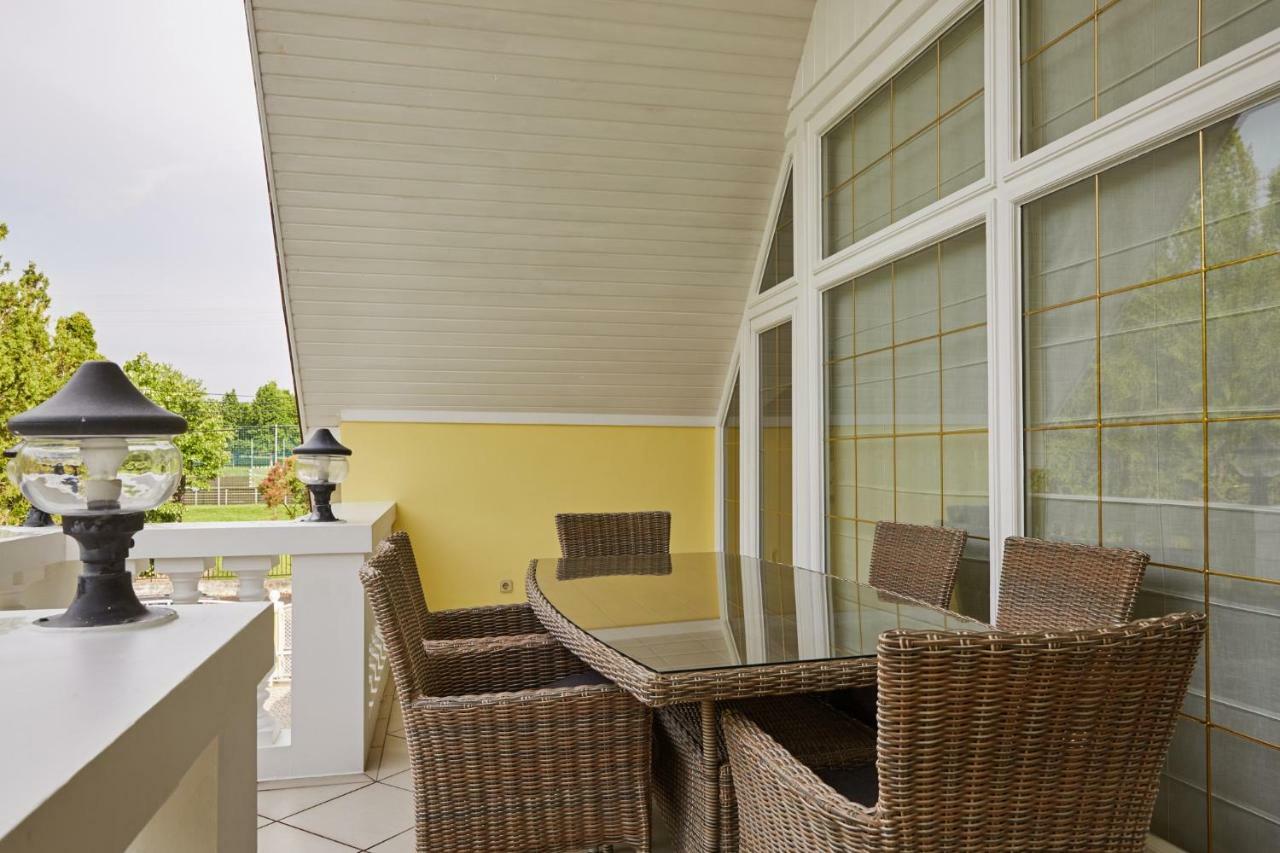 Gold House Pension Балатонфюред Экстерьер фото